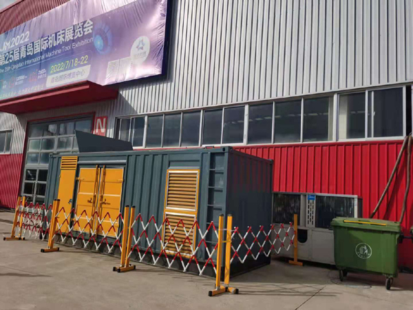 榕城一起发电机滑环环火停机事件分析报告