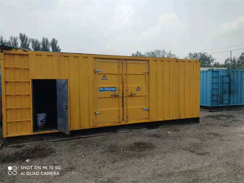 榕城200KW柴油发电机组需要配备什么型号的电缆线？